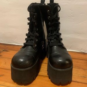 Dolls Kill Current Mood Reality Bytes Boots